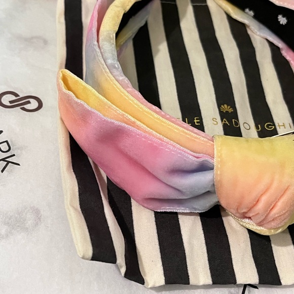 LELE SADOUGHI SHIRLEY NWT AUTHENTIC APRICOT OMBRÉ VELVET BOW HEADBAND main image 10